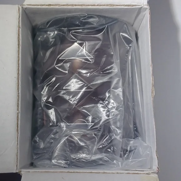 Lax-Max Bluetooth Speaker NWT - Picture 8 of 14